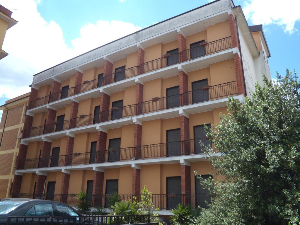 Astor Hotel Vintage Frosinone Exterior photo