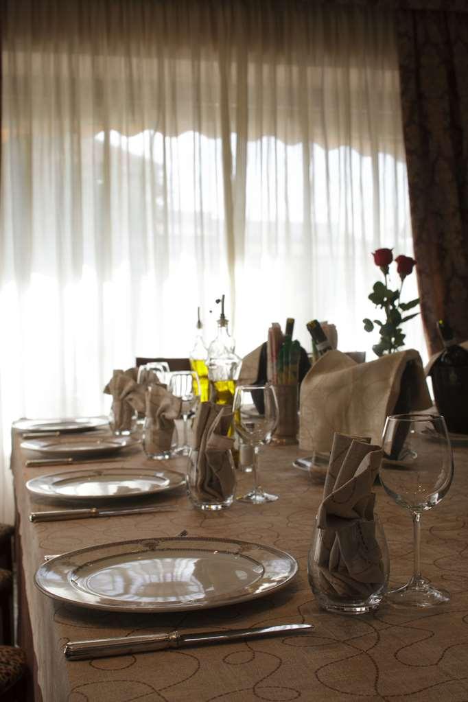 Astor Hotel Vintage Frosinone Restaurant photo