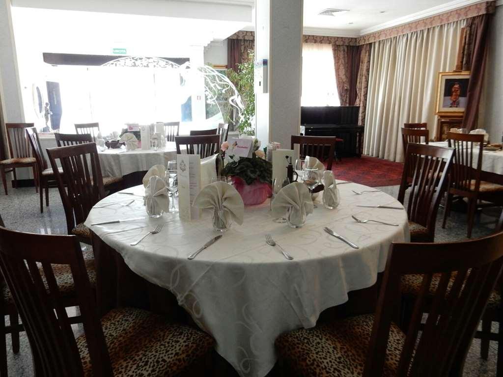 Astor Hotel Vintage Frosinone Restaurant photo